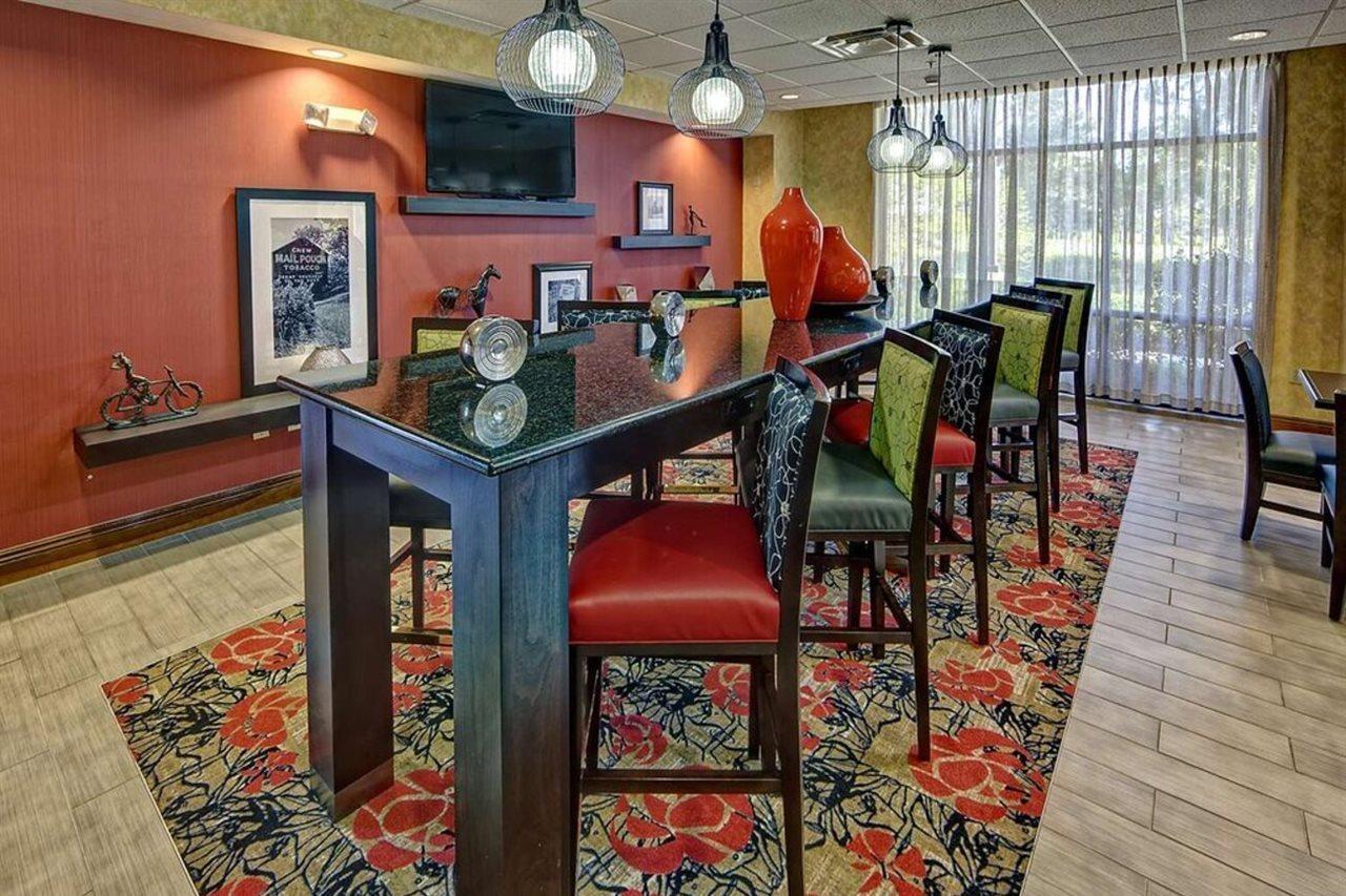 Quality Inn & Suites Quincy - Downtown 외부 사진