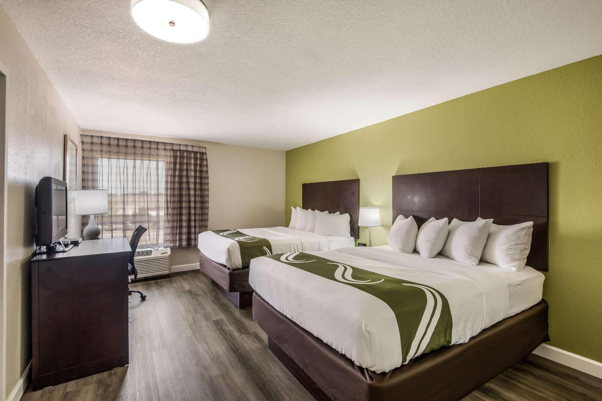 Quality Inn & Suites Quincy - Downtown 외부 사진