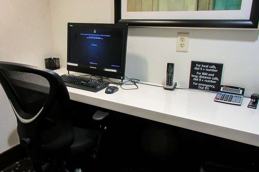 Quality Inn & Suites Quincy - Downtown 시설 사진